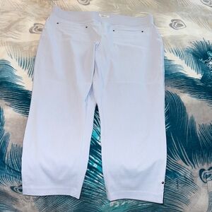 Style &Co Light Blue Capri Pants